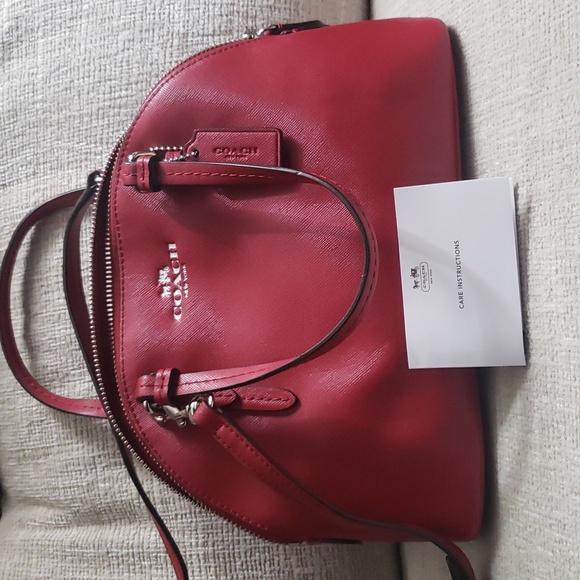 Coach Peyton Leather Mini Handbag New Red 🥳 + Free gft - Picture 13 of 15